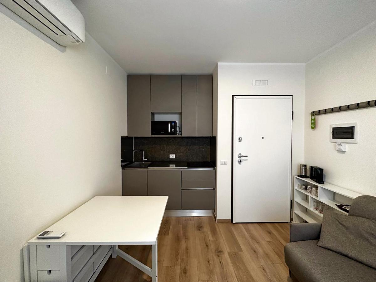 Extravaganza Room And Suite Apartment City Center Cagliari Exterior photo